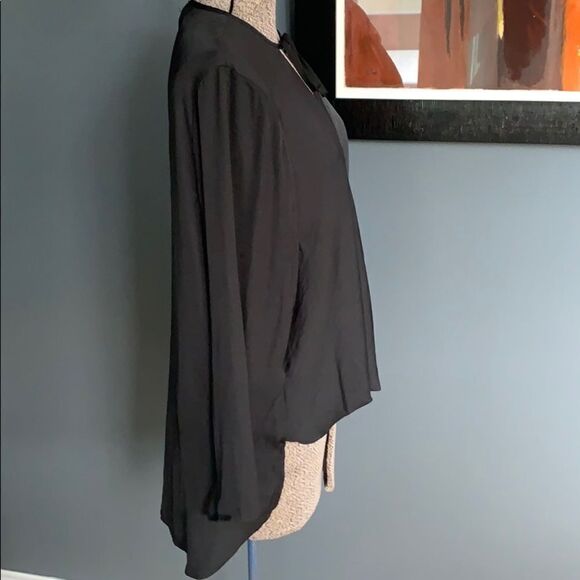 Silence+Noise black/gray color block wrap tie top - Picture 4 of 7